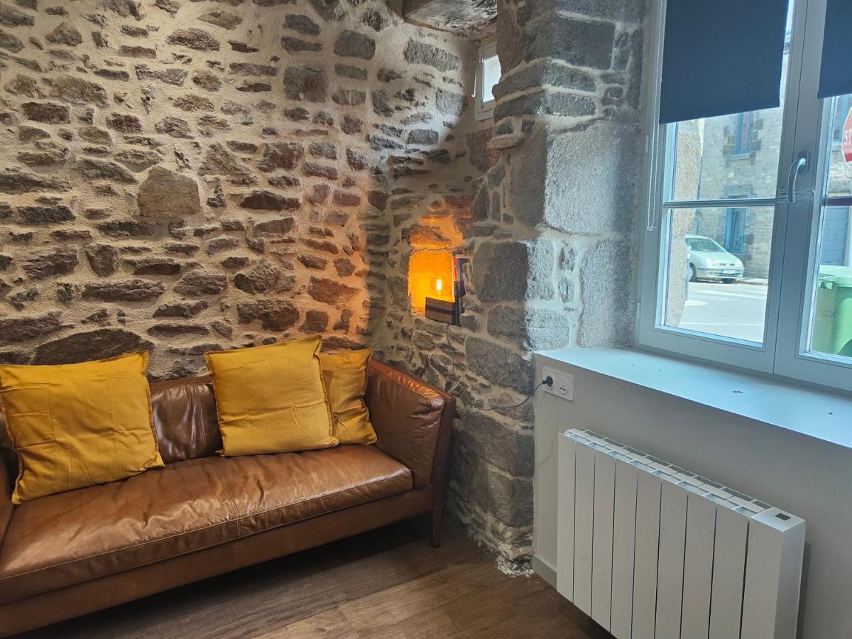 Appart Halo Et Duplex Les Filles Dinan Exteriér fotografie